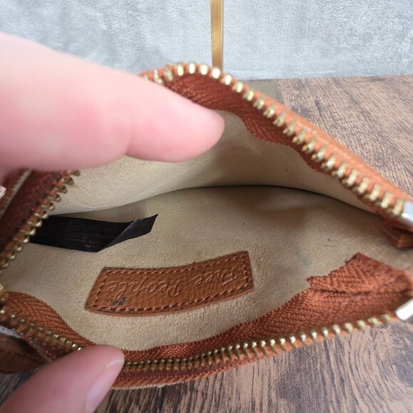 Free People Leather Pouch Brown Small Zip Top Fringe Tassels Bohemian Minimalist - Picture 6 of 7